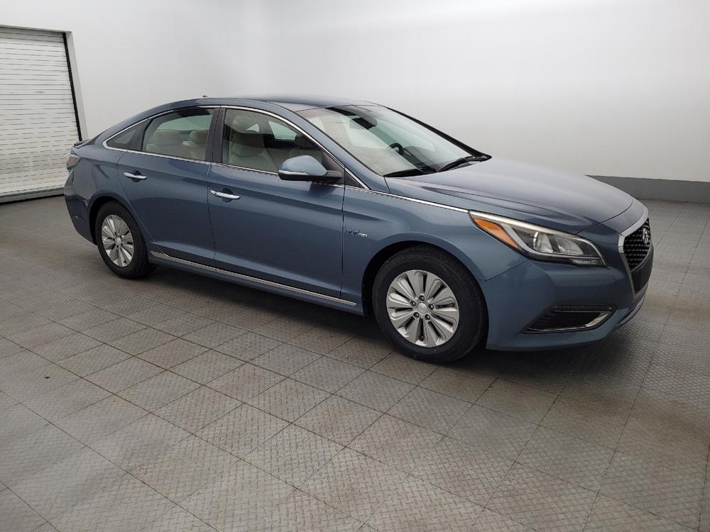 used 2016 Hyundai Sonata Hybrid car, priced at $19,095