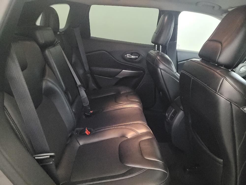 used 2019 Jeep Cherokee car, priced at $20,295