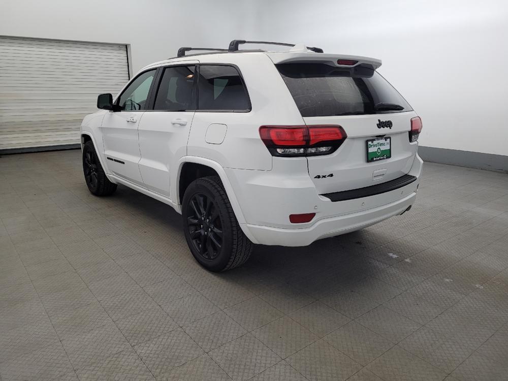 used 2020 Jeep Grand Cherokee car, priced at $22,095