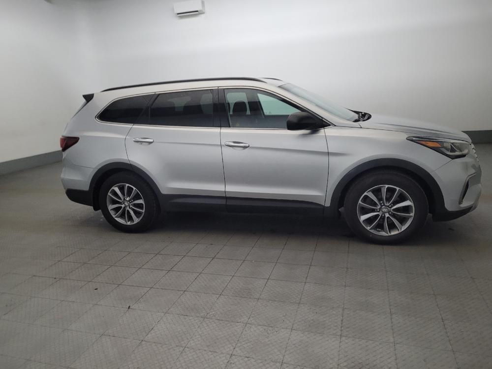 used 2018 Hyundai Santa Fe car, priced at $16,795