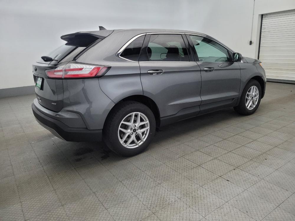 used 2024 Ford Edge car, priced at $26,895