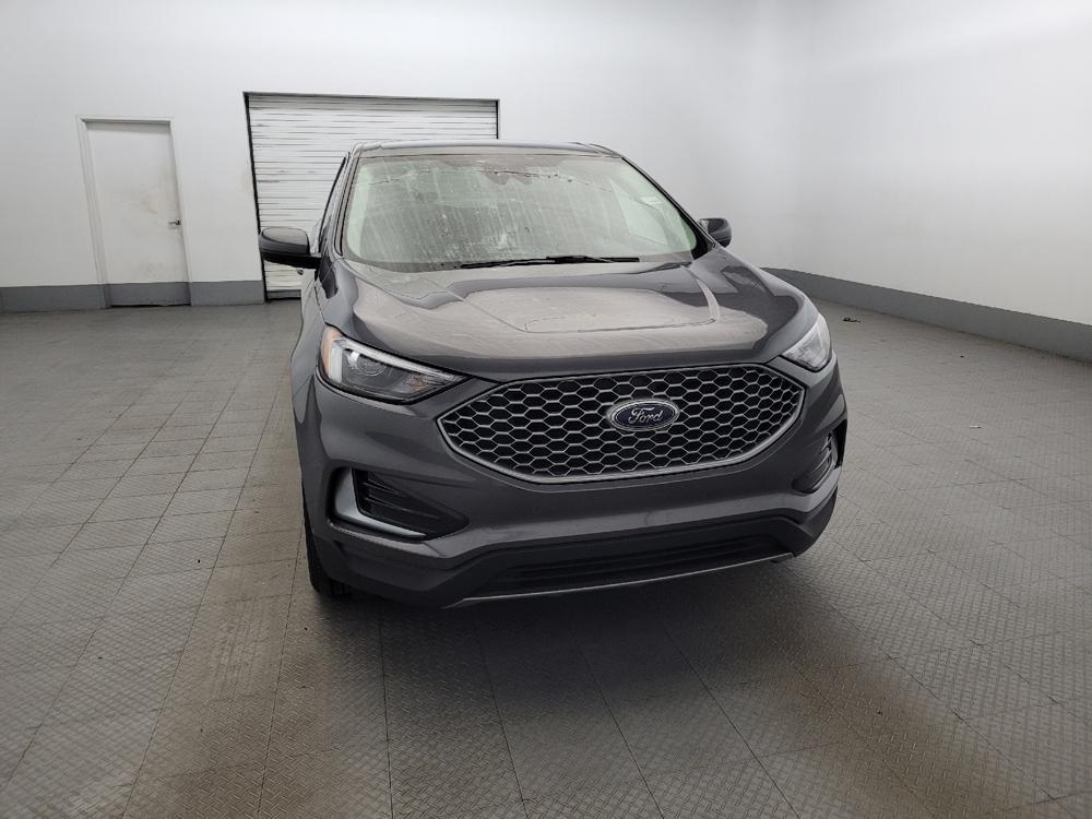 used 2023 Ford Edge car, priced at $26,295