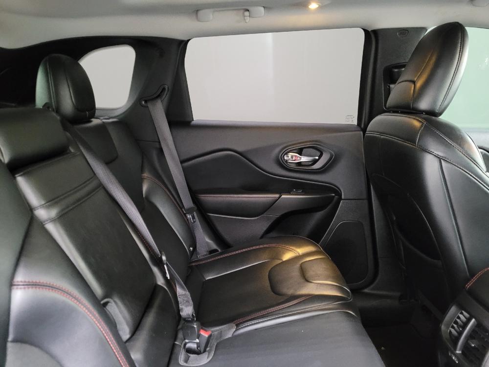 used 2019 Jeep Cherokee car, priced at $20,395