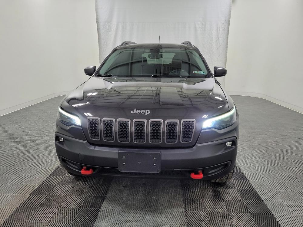 used 2019 Jeep Cherokee car, priced at $20,395