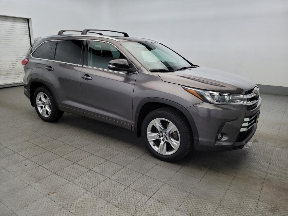 used 2018 Toyota Highlander car, priced at $24,495