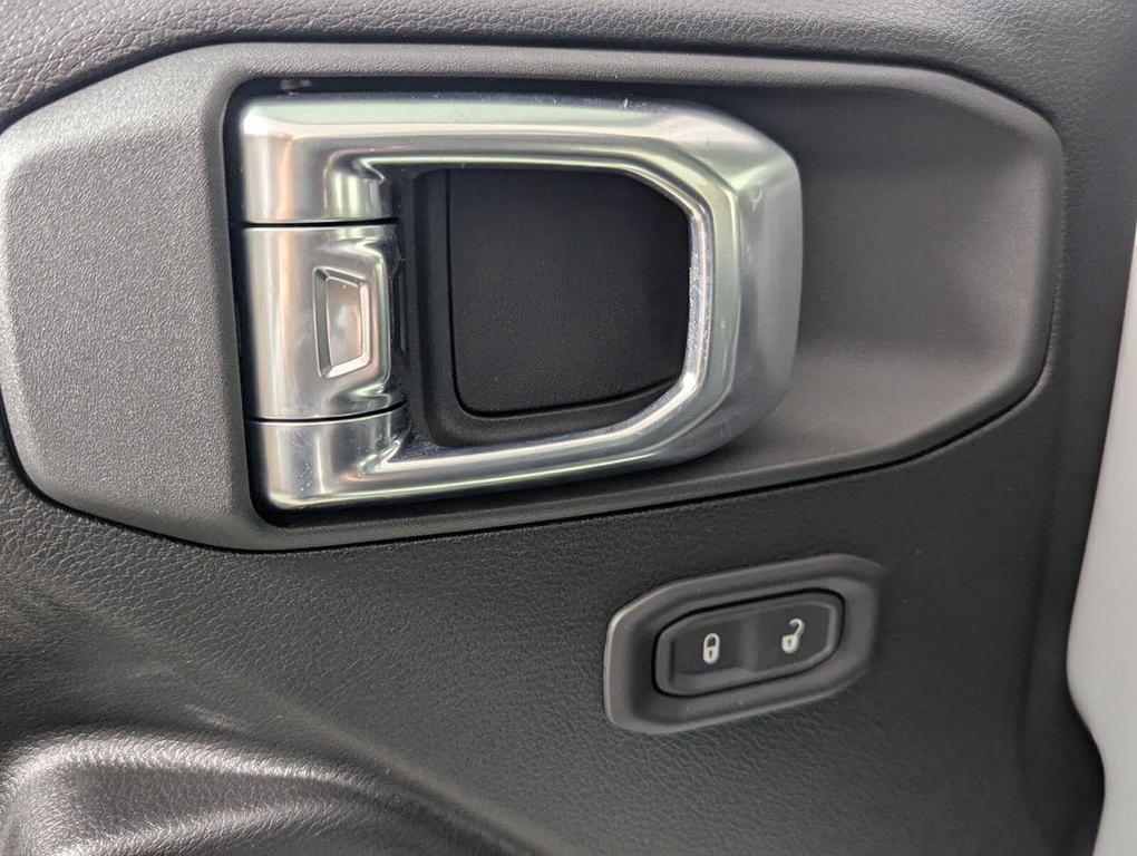 new 2026 Jeep Wrangler car, priced at $36,816