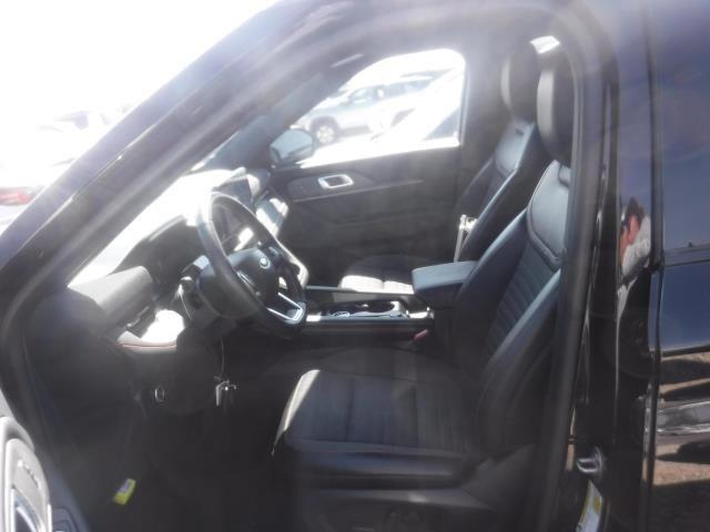 used 2025 Ford Explorer car, priced at $37,900