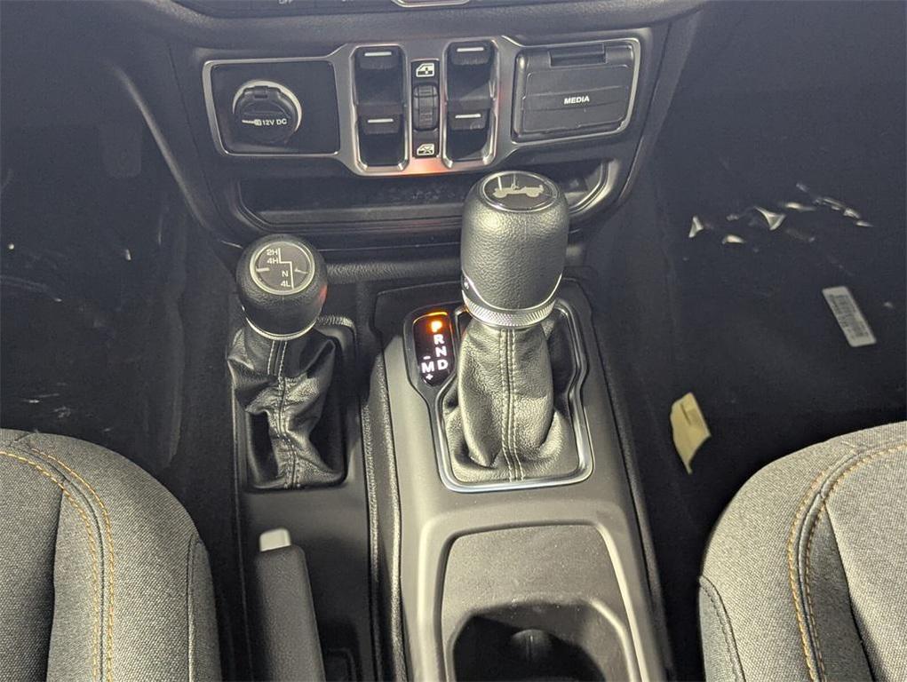 new 2026 Jeep Wrangler car, priced at $46,089