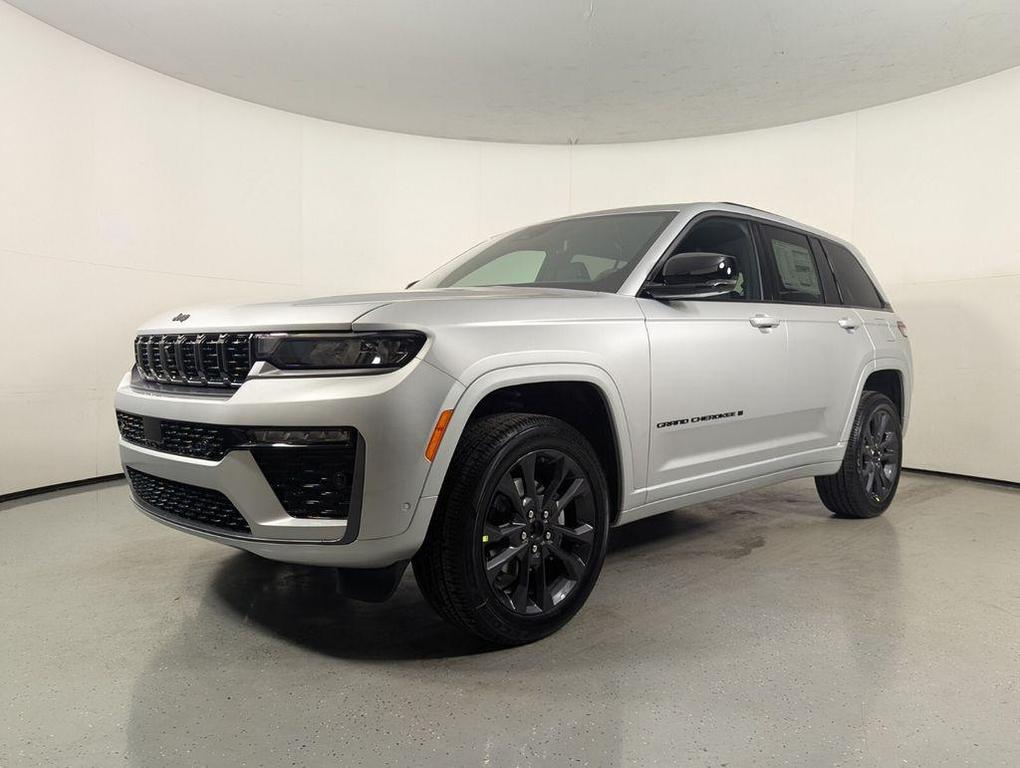 new 2026 Jeep Grand Cherokee car, priced at $51,355