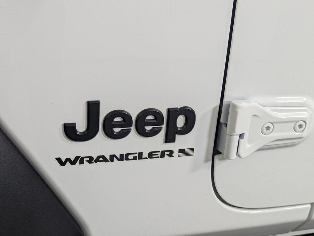 new 2026 Jeep Wrangler car, priced at $37,164