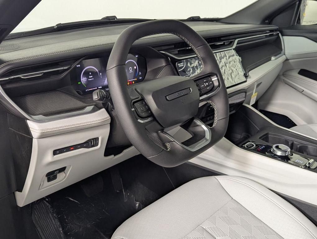 new 2026 Jeep Cherokee car, priced at $41,558