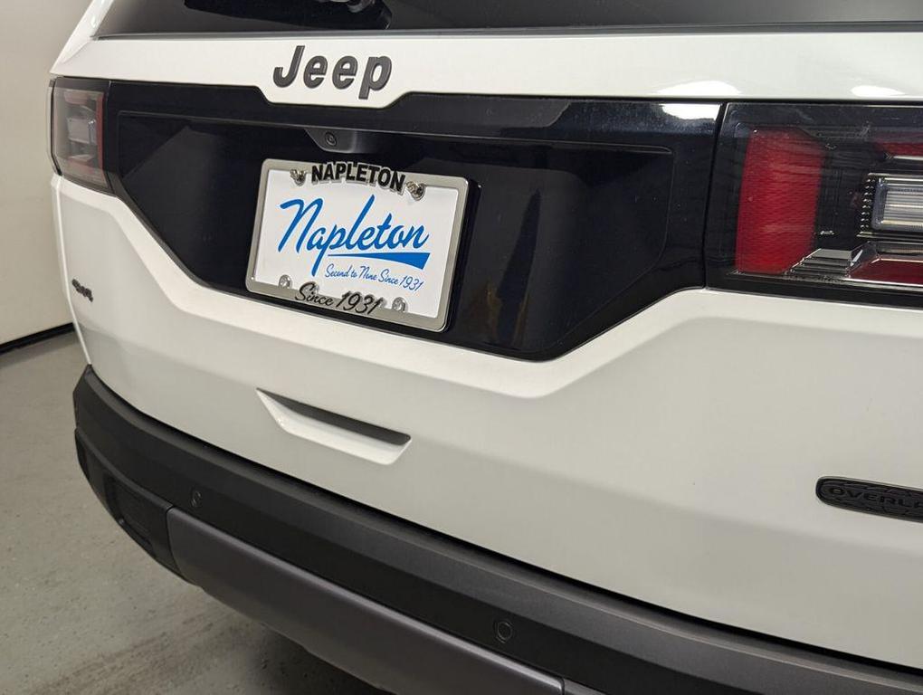 new 2026 Jeep Cherokee car, priced at $41,558