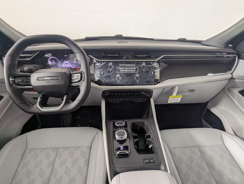 new 2026 Jeep Cherokee car, priced at $41,558