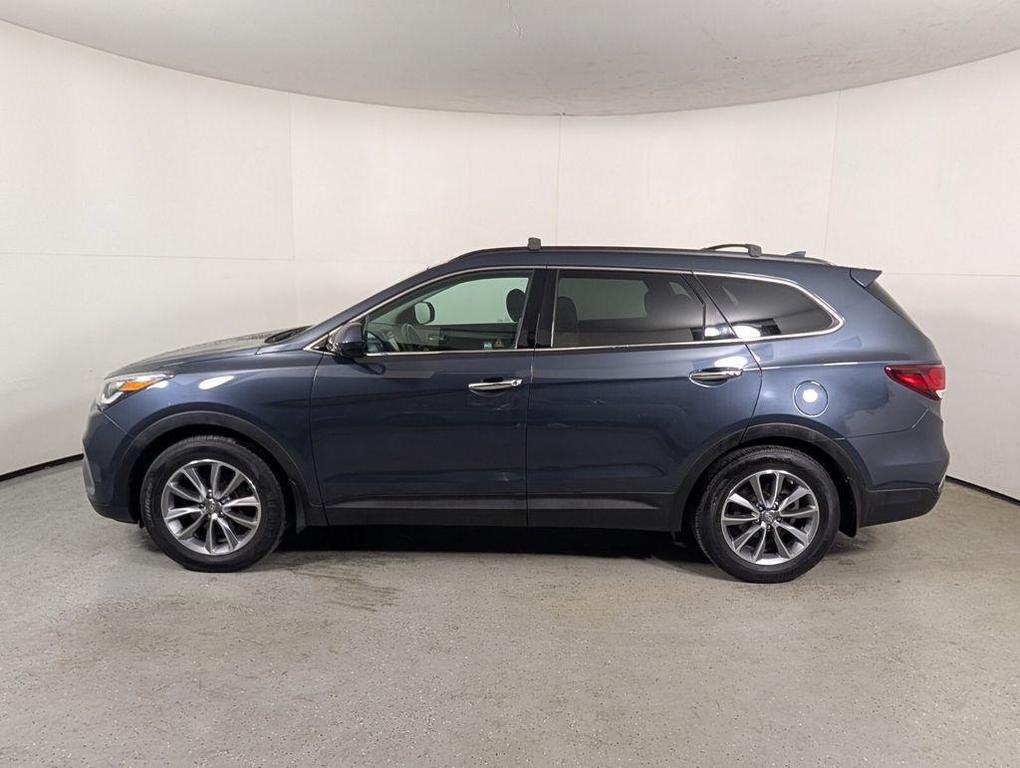used 2018 Hyundai Santa Fe car, priced at $7,900