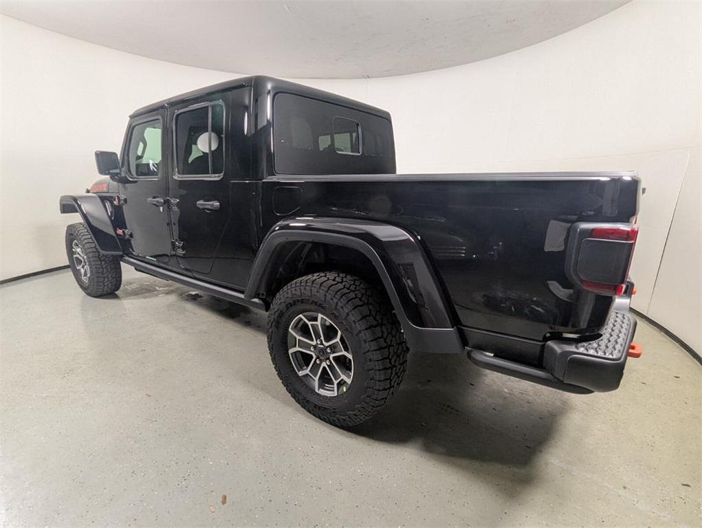 new 2026 Jeep Gladiator car, priced at $56,924