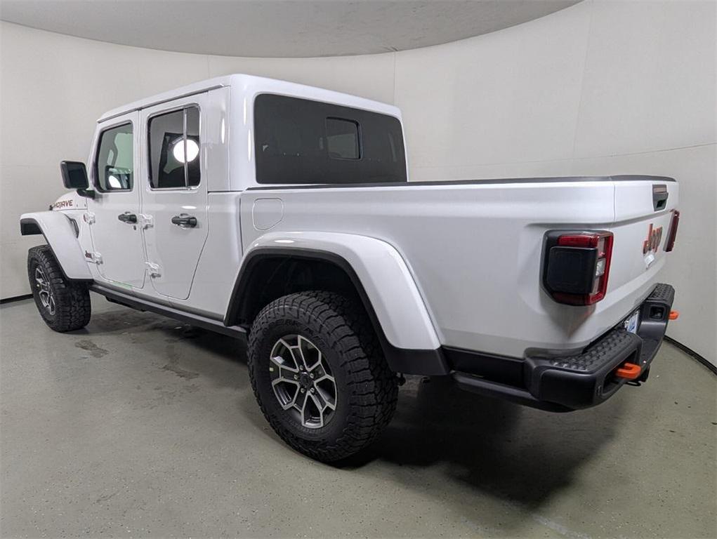 new 2026 Jeep Gladiator car, priced at $57,124