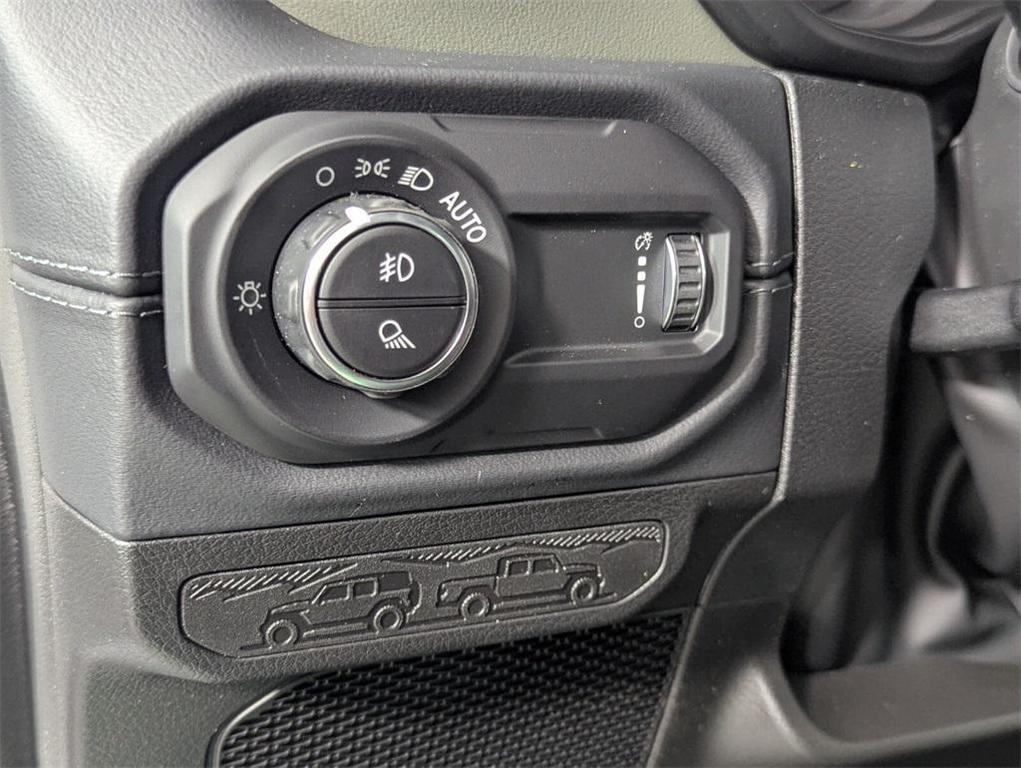 new 2026 Jeep Gladiator car, priced at $57,124