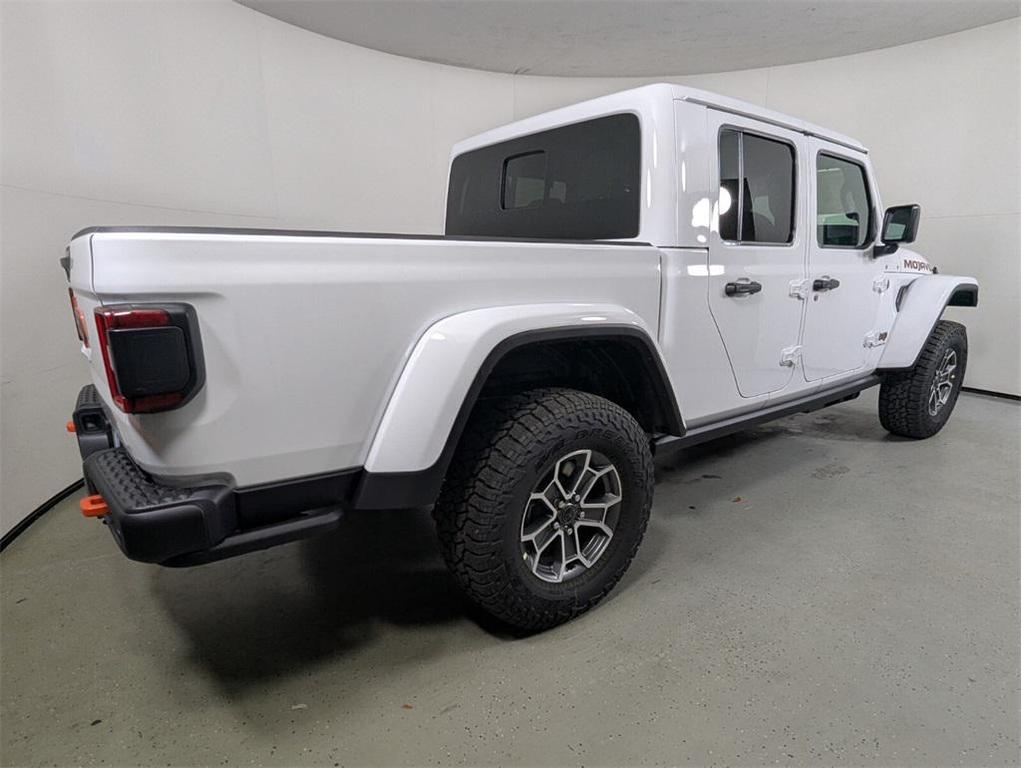 new 2026 Jeep Gladiator car, priced at $57,124