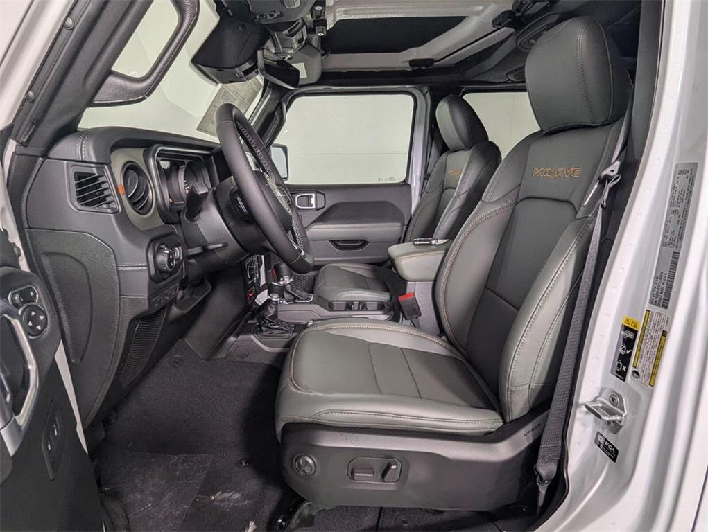 new 2026 Jeep Gladiator car, priced at $57,124