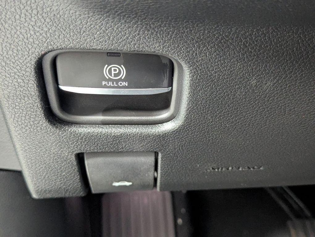 new 2025 Jeep Grand Cherokee car, priced at $31,205