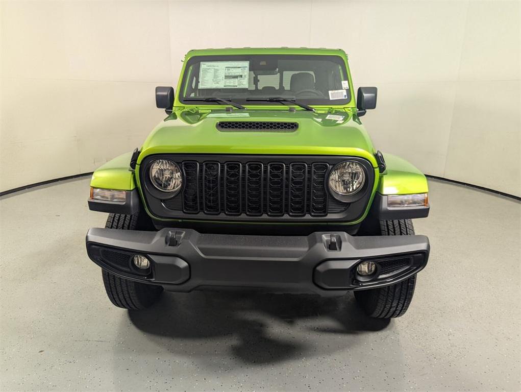 new 2025 Jeep Gladiator car, priced at $39,148