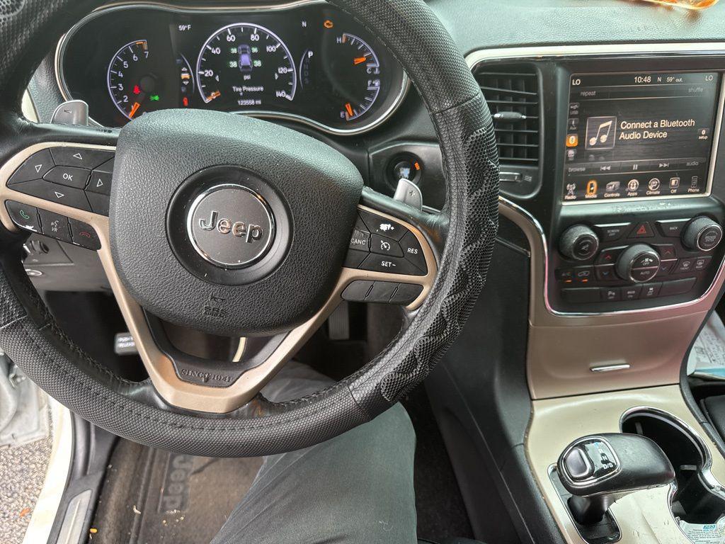 used 2015 Jeep Grand Cherokee car, priced at $9,900