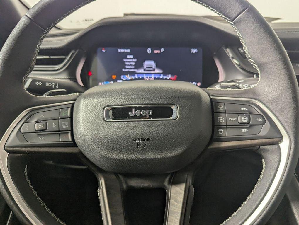 new 2026 Jeep Grand Cherokee car, priced at $49,964