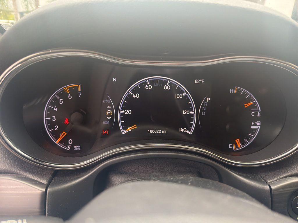 used 2019 Jeep Grand Cherokee car, priced at $17,900