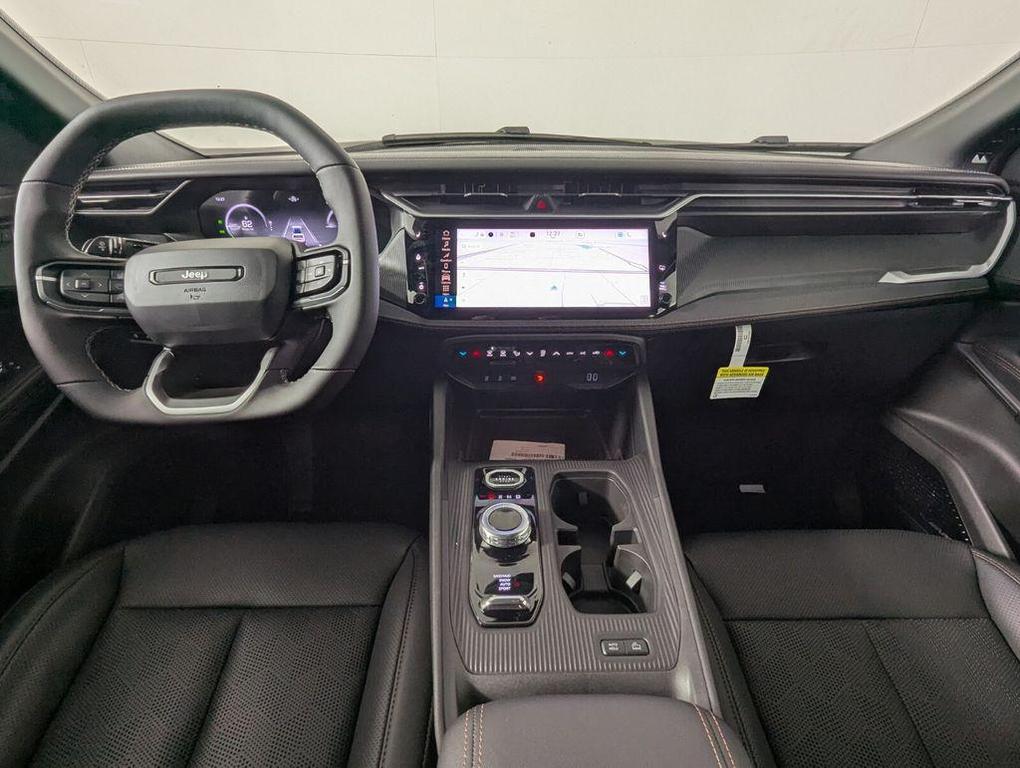 new 2026 Jeep Cherokee car, priced at $41,650