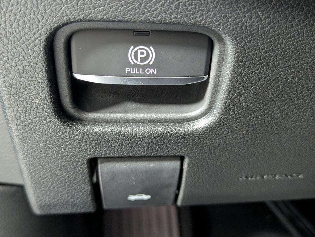 new 2025 Jeep Grand Cherokee car, priced at $31,705