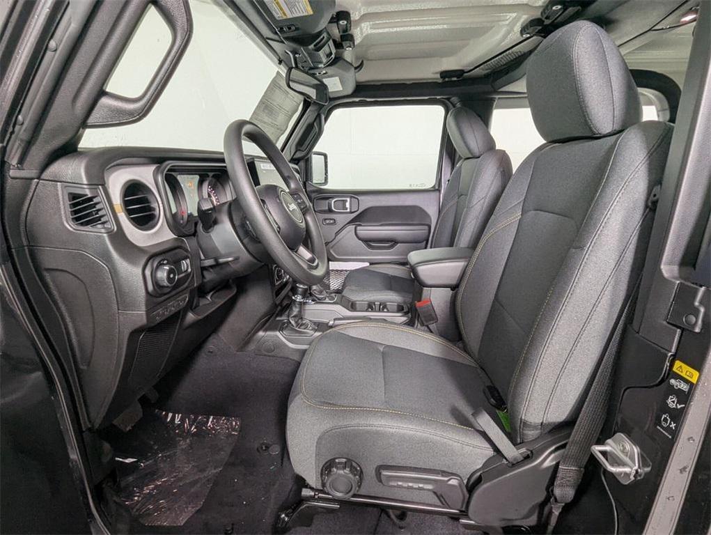 new 2026 Jeep Wrangler car, priced at $36,886