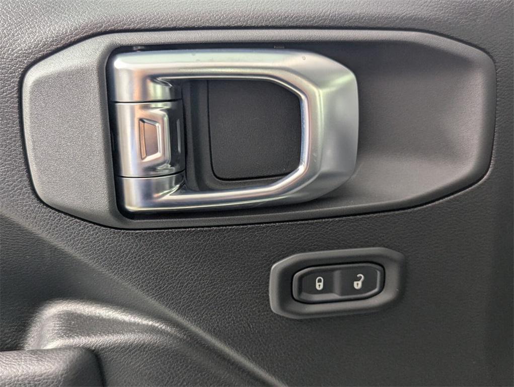 new 2026 Jeep Wrangler car, priced at $36,886