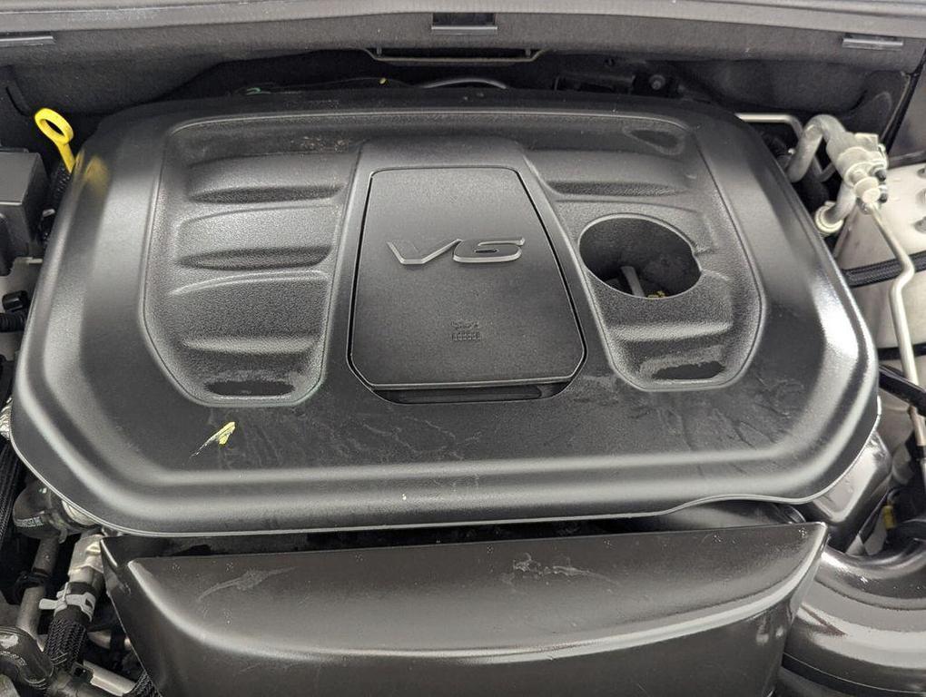 used 2020 Jeep Grand Cherokee car, priced at $20,900