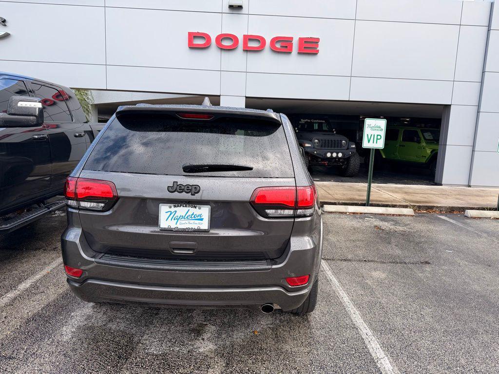 used 2021 Jeep Grand Cherokee car, priced at $22,900