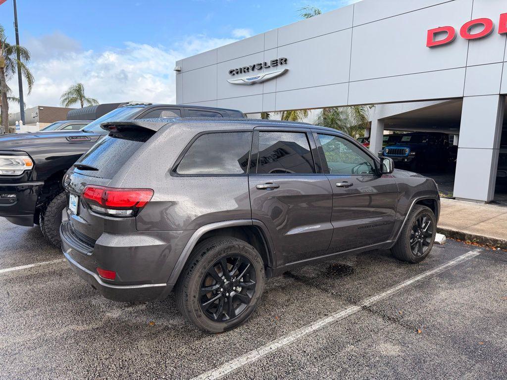 used 2021 Jeep Grand Cherokee car, priced at $22,900