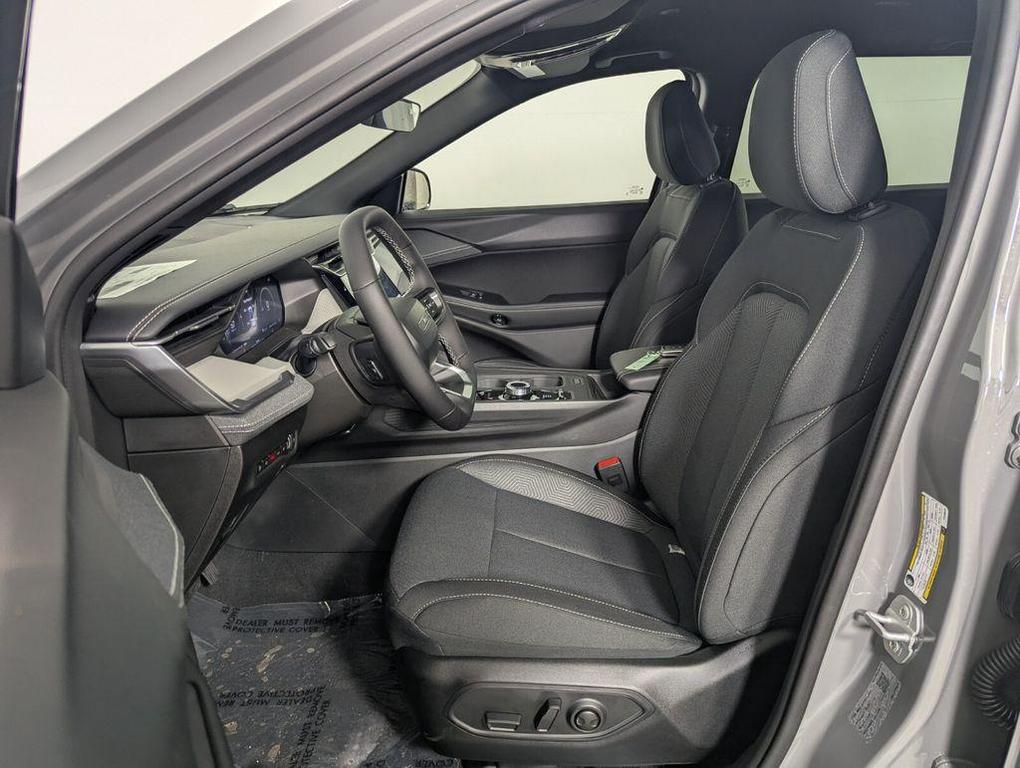 new 2026 Jeep Cherokee car, priced at $36,555