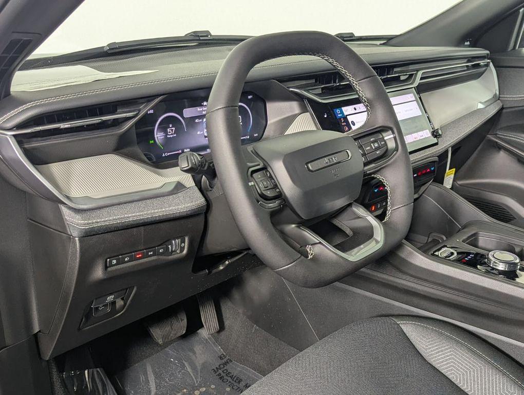 new 2026 Jeep Cherokee car, priced at $36,555
