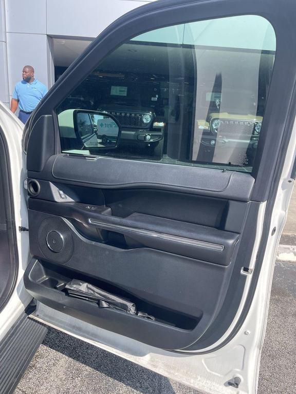 used 2020 Ford Expedition car, priced at $26,500