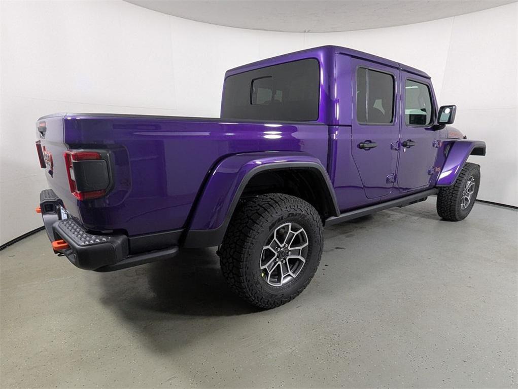 new 2026 Jeep Gladiator car, priced at $57,191