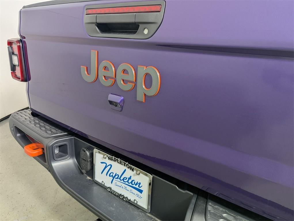 new 2026 Jeep Gladiator car, priced at $57,191