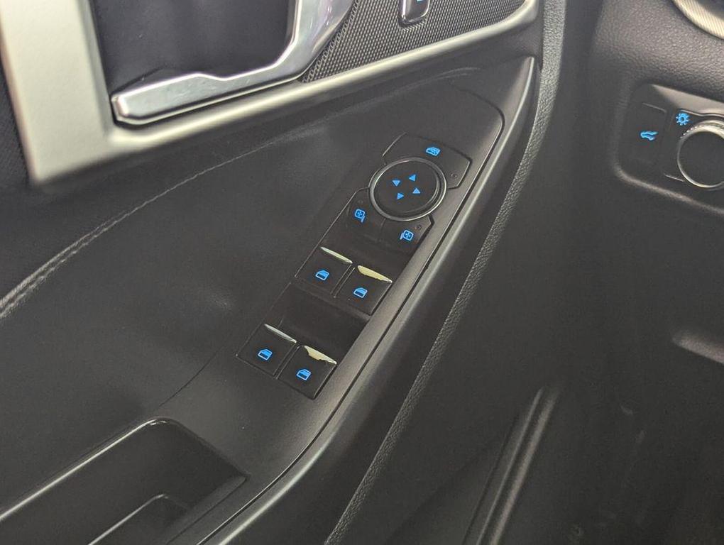 used 2020 Ford Explorer car, priced at $14,900