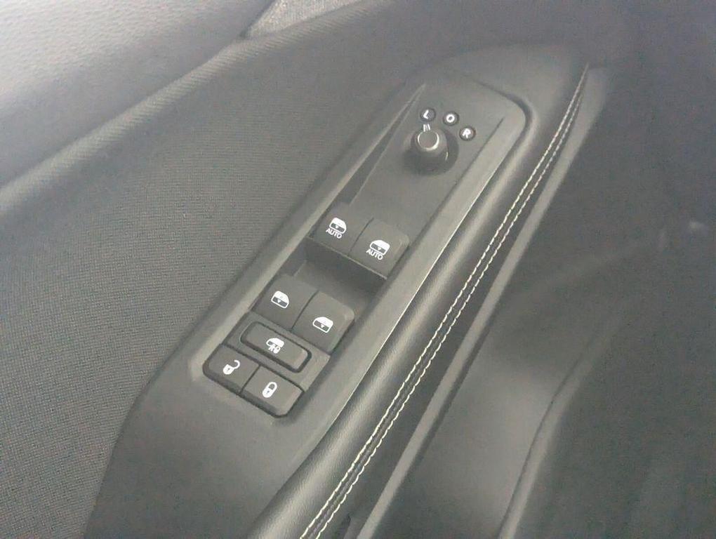 new 2026 Jeep Cherokee car, priced at $36,144