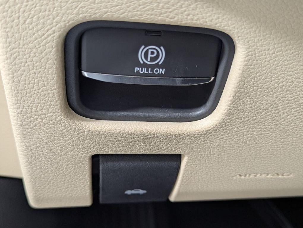 new 2026 Jeep Grand Cherokee car, priced at $44,746