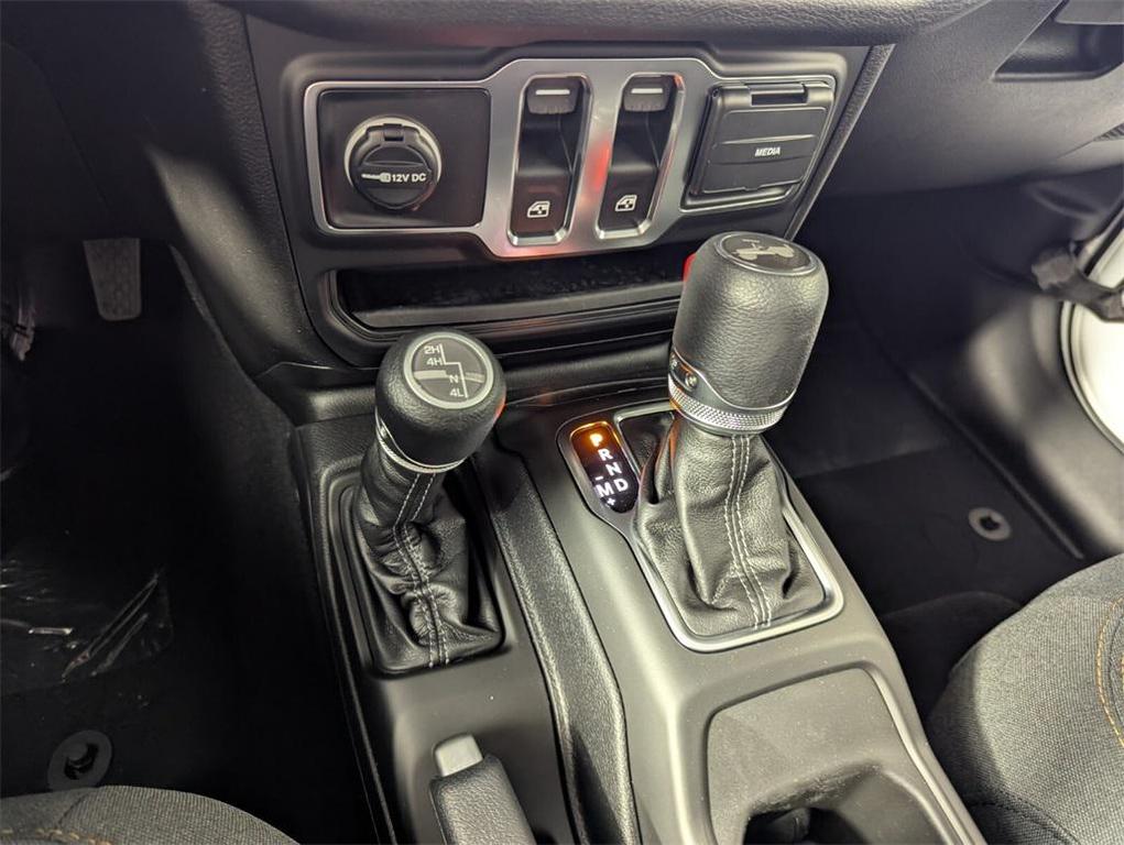 new 2026 Jeep Wrangler car, priced at $34,678