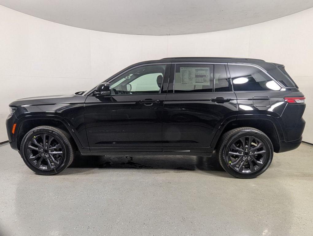 new 2026 Jeep Grand Cherokee car, priced at $46,355