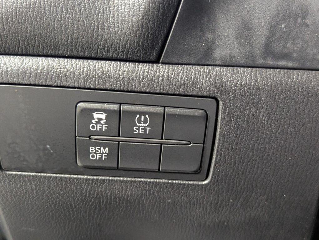 used 2014 Mazda Mazda3 car, priced at $6,900