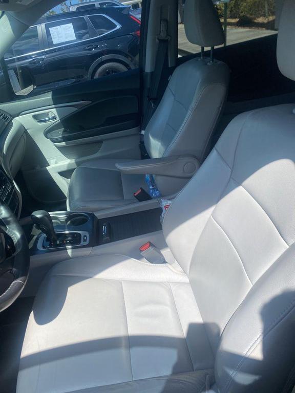 used 2017 Honda Pilot car, priced at $15,400