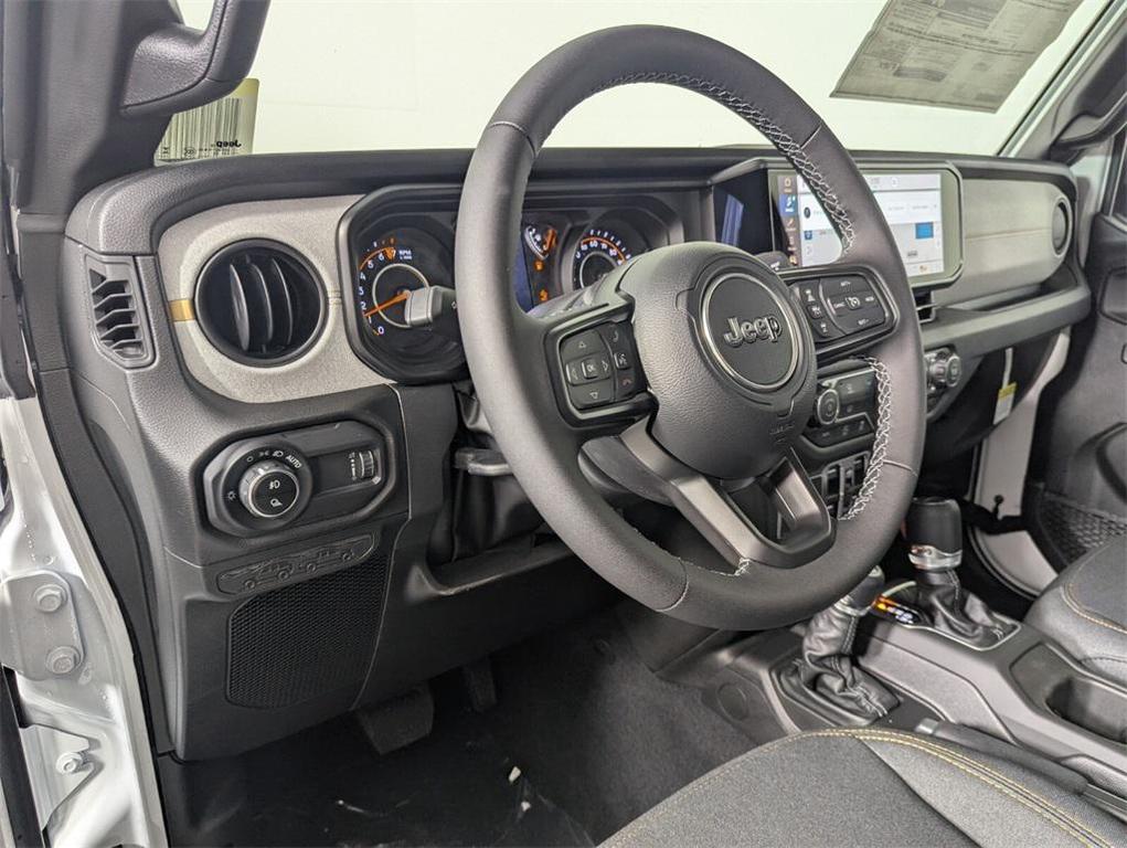 new 2026 Jeep Gladiator car, priced at $44,126