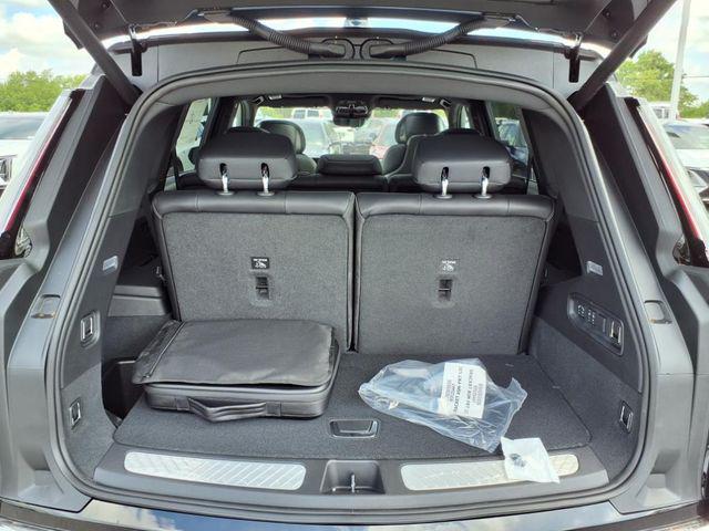 Emerald Lake Metallic 2026 Cadillac VISTIQ Luxury