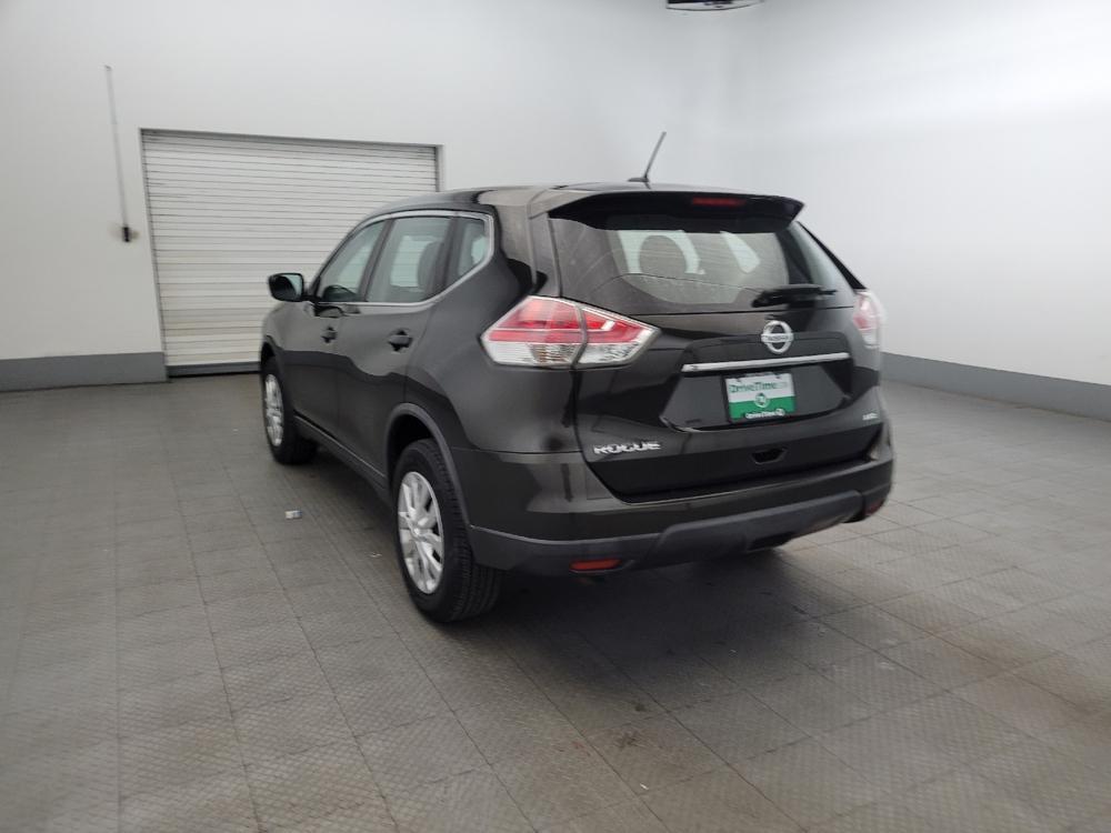used 2016 Nissan Rogue car, priced at $15,695